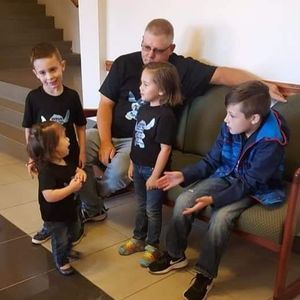 Meet your Posher, Cliff